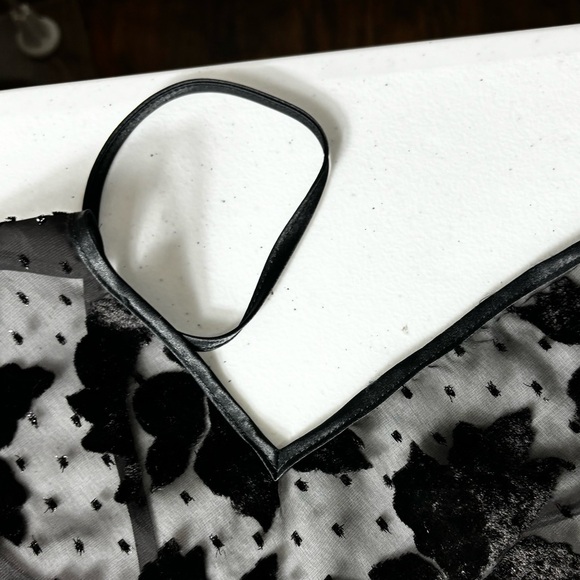 Fantasies by Morgan Taylor Sexy Nightgown lace velvet size S - Picture 14 of 16